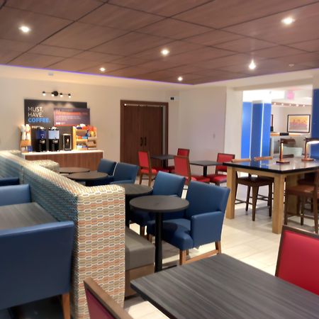 Holiday Inn Express Hotel & Suites Exmore-Eastern Shore By Ihg Exteriör bild