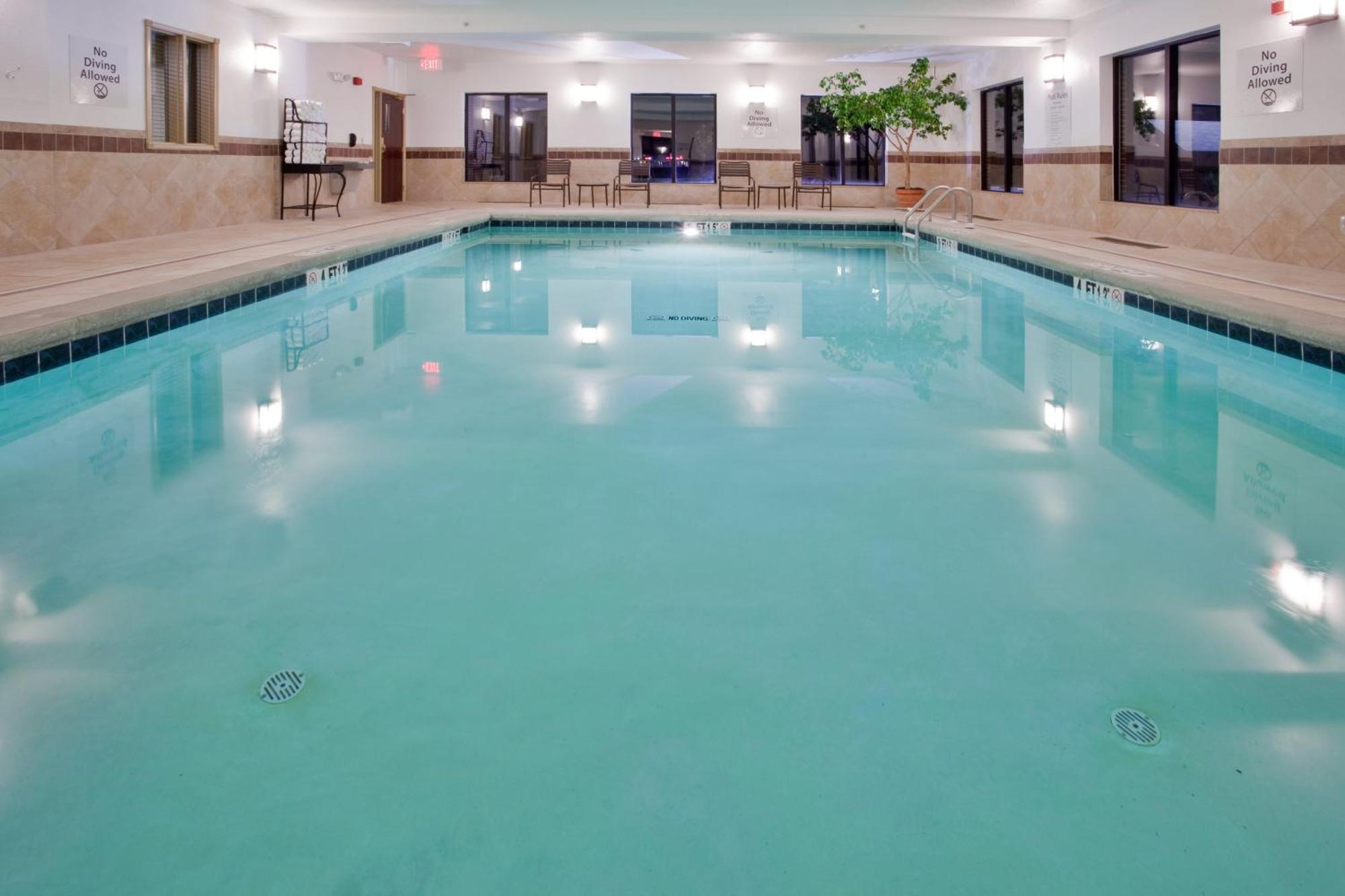 Holiday Inn Express Hotel & Suites Exmore-Eastern Shore By Ihg Exteriör bild