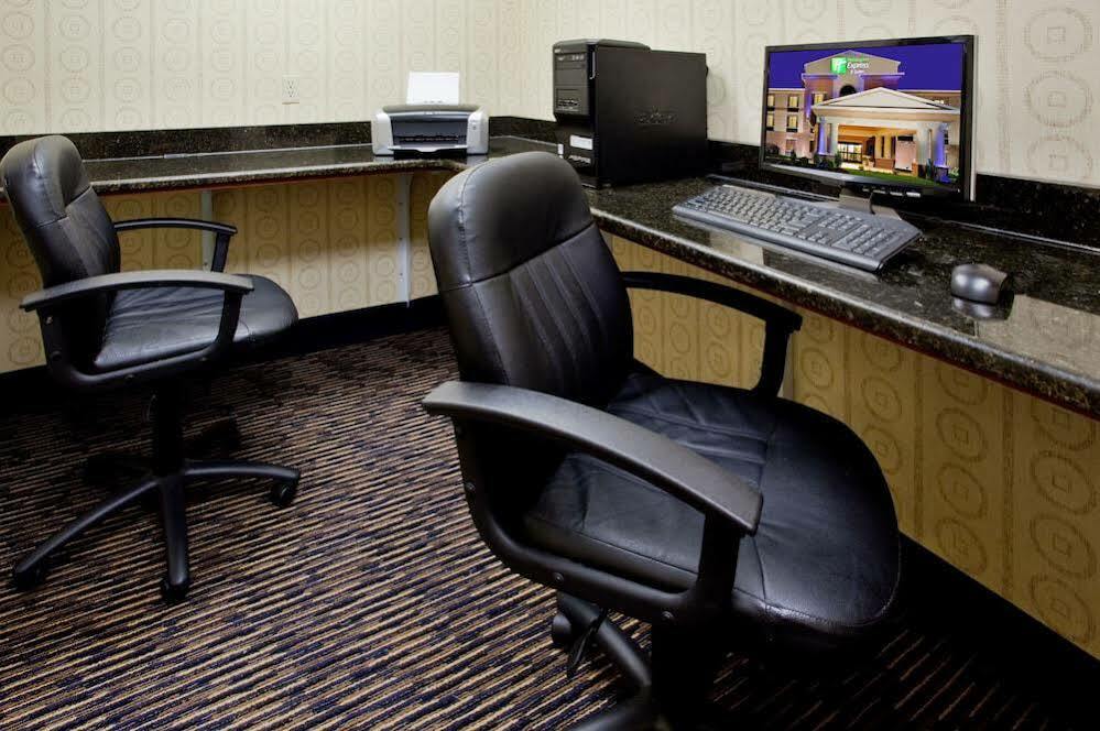 Holiday Inn Express Hotel & Suites Exmore-Eastern Shore By Ihg Exteriör bild